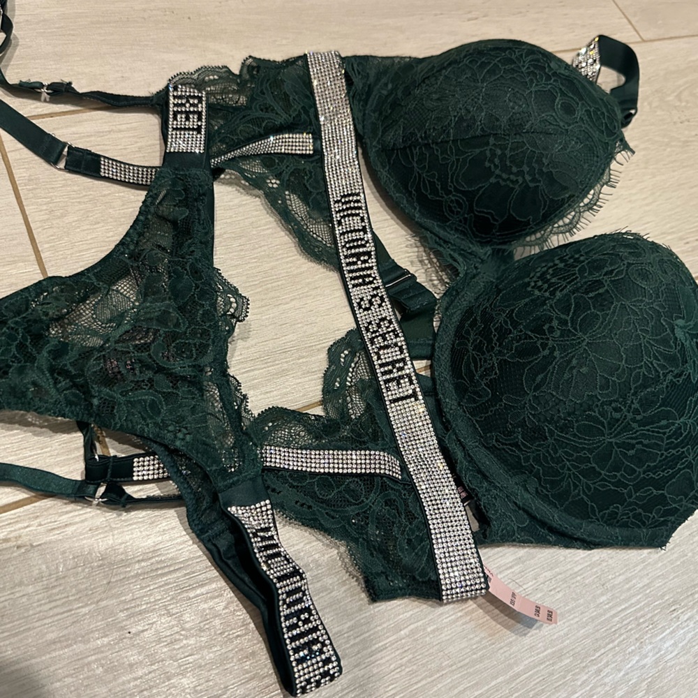 Dark Green Lace 3 piece set, with Rhinestone Accents